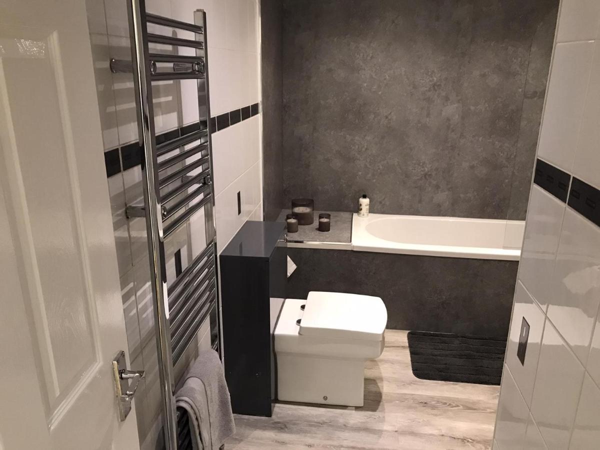 Beautiful 3-Bed Apartment In גורוק מראה חיצוני תמונה
