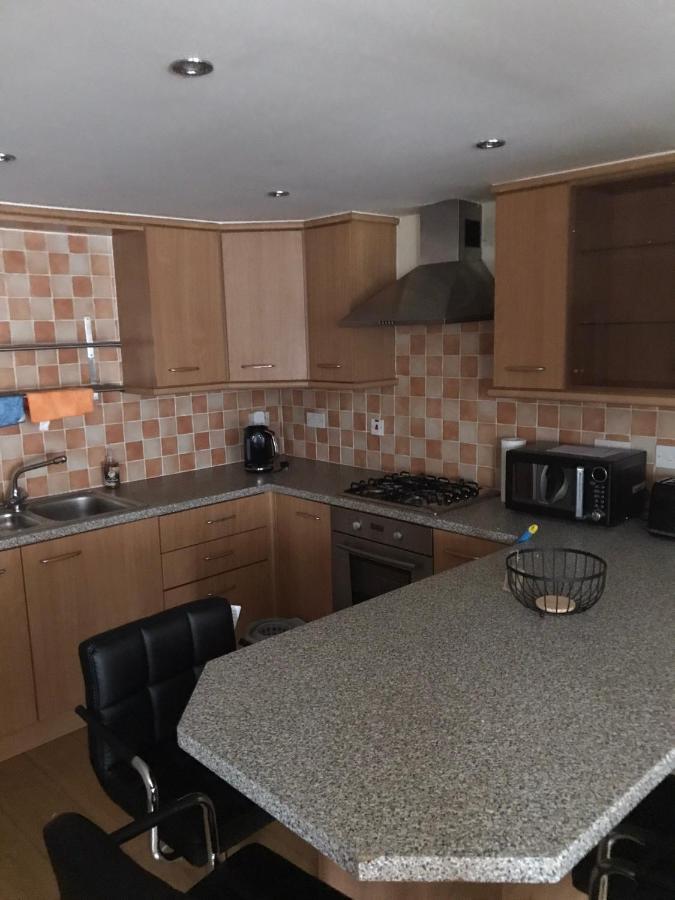 Beautiful 3-Bed Apartment In גורוק מראה חיצוני תמונה